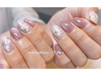 ネイルサロン タノ(Tano)の写真/フレンチネイルで綺麗も可愛いも♪10年以上のベテランによる丁寧なケアと特別な日を彩る華やかな指先を◎