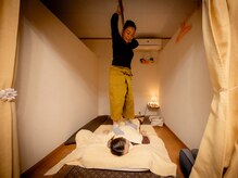 ワンペンの雰囲気（背中のコリに効果あります）