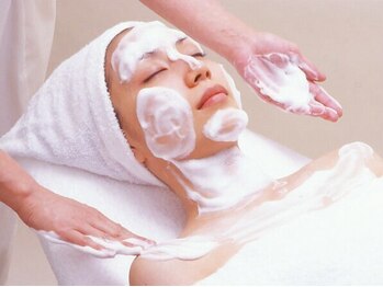 エステサロン さくら 新横浜プリンスペペ店/3) 洗顔