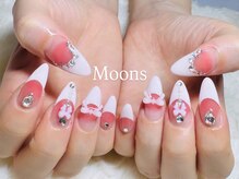 ムーンズ(Moon's)/