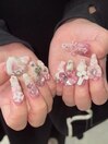 ゴテゴテガーリーネイル