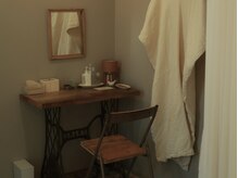 shiki【シキ】の雰囲気（ゆっくり身支度できるスペース）