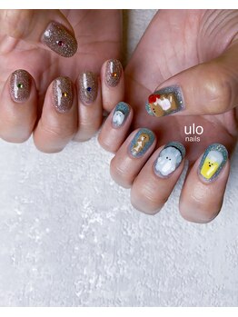 ウロネイルズ(ulo nails)/左右コントラストがきいたネイル
