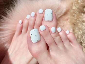 スナッジィー ネイル(snazzy nail)の写真/【丁寧な施術＆満足度の高さ】実力派サロン☆１００色から選べる豊富なカラー展開◎パーツも多数用意有り!!
