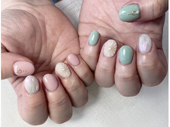 08ネイル(08 nail&school)/ぷっくりフラワー☆
