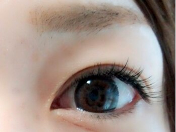 マリナ アイラッシュ(MARINA EYELASH)の写真/今までのボリュームラッシュで物足りない方必見！高密度なまつ毛で目力UP！自まつげが少ない方にも◎