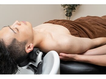 サロンドミヤシタ(SALON DE MIYASHITA)/施術：肩甲骨のマッサージ