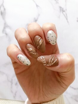 ネイルルーム プリル(Nail Room pulir)/