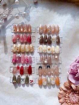 セムヤネイル(sem'ya nail)/ゴージャスアート一部