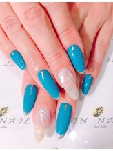 オンネイル(on nail)/