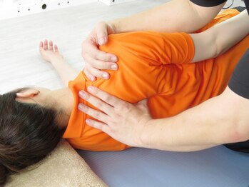 コンフォート(COMFORT)/猫背改善♪肩甲骨はがし1