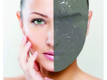 ジジ(Gigi)の写真/【エイジングケア専門化粧品使用】肌に負担をかけず毛穴の中までスッキリ☆毛穴が引き締まりハリ&シミ改善