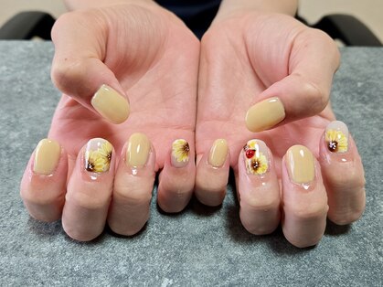 アマダネイル(amadanail)の写真