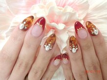 グランチュール(Grantulle)/べっ甲ネイル