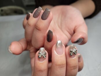 チーネイル(CHIII NAIL)/アシメネイル