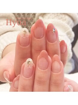ネイルラウンジ ヒュア(Nail Lounge Hyua)/フレンチ×お花