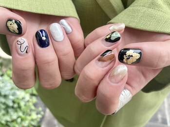 サロンドフォーエイチ(salon de 4H)/ちぐはぐニュアンスでお洒落に