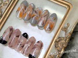 モードなニュアンスフレンチ