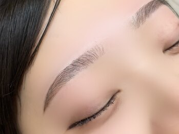 ミル(mill)/平行アーチ眉