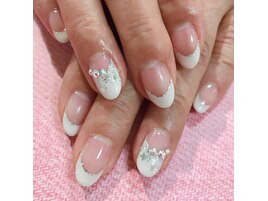 シンプルジェルネイル&本格ケア