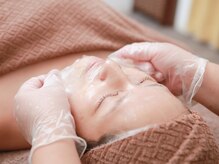 カウニス るる(kaunis)/ララピール施術中の様子。