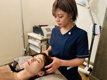 ボディーワークス 新町(BODY WORKS)/頭から小顔に