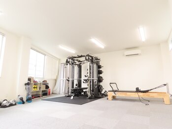 ムーブネス 練馬春日町店(MOVENESS)/陽の当たる開放感あるスタジオ