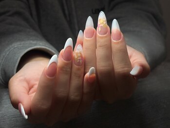 サロン エージー(salon AZ)/バーチャルフレンチスカルプ