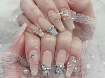 ラビィ 福岡天神大名店(Raviy)