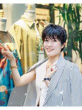 エピファニー 東京 銀座 山本  理恵