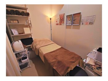 吉川美南ライフ整骨院/完全個室エステルーム