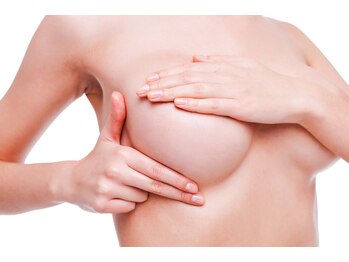 クリニカルエステ イーズ 京橋店/バストマッサージ