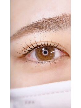 アイフィル(Eye FILL)/ラッシュリフト