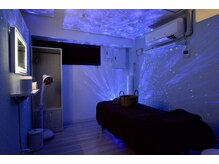 シン(SHINE)/眠りに誘う空間演出