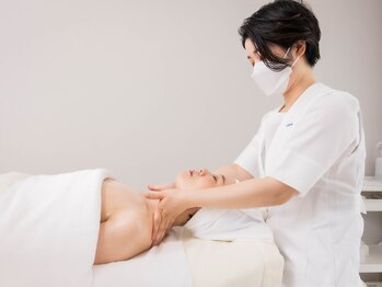 ポーラ 北浦和店(POLA)/肩首のコリもしっかりほぐします