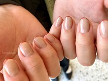 フリープ(freep)/細フレンチ/上品オフィスネイル