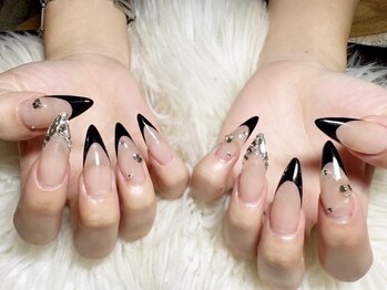 ワンホンフレンチ【Cher nail】