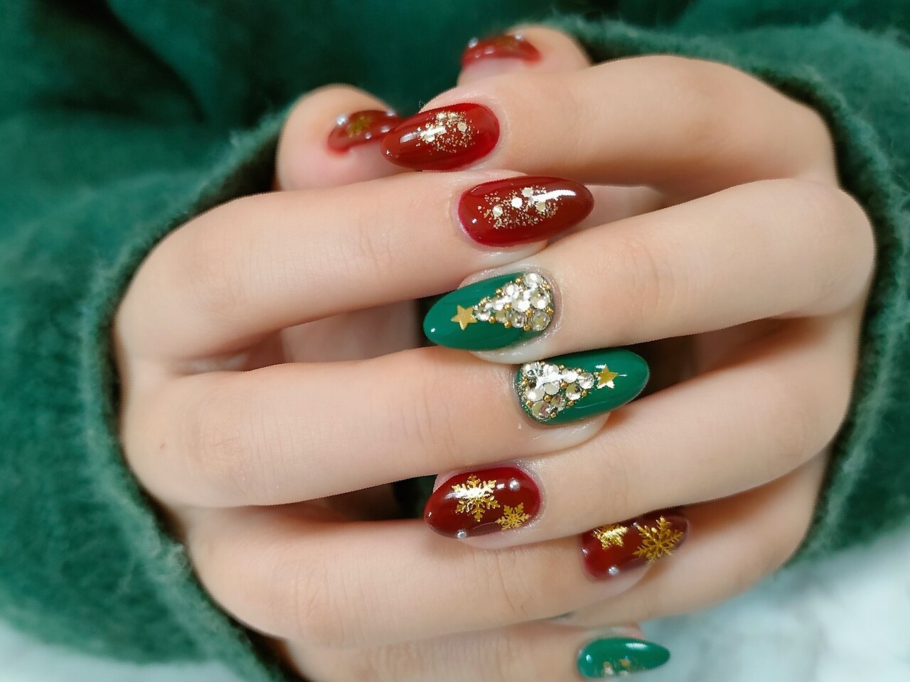 73))ネイルチップ ボルドー フレンチガーリー キラキラ クリスマス