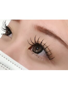 ボリュームのある目元にしたい