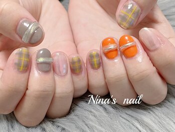 ニナズネイル(Nina's Nail)/チェックネイル