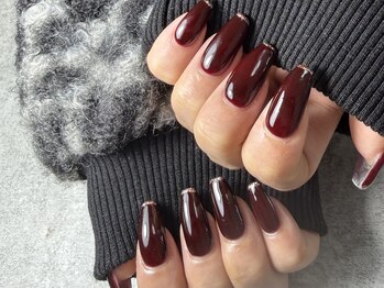 サロン デ ヤンス(SALON DE YANSU)/ワンカラーに細フレンチ