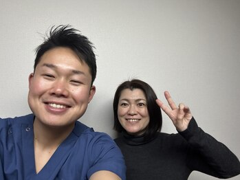 頭スッキリ整体サロン 伏見店/お客様とツーショット写真☆