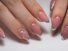 ミーナネイル(miinanail)/フレンチアクセサリーネイル