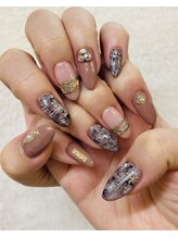 爪ゃ/ツイード爪