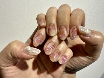 ワイエヌユー(Y.NU)/桃ネイル