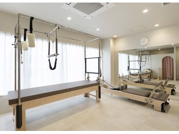 ミプラス(MePlus)/ピラティスルーム