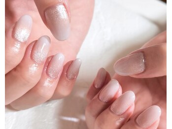 ラウ(Lau)/ホワイトグラデー¥６６００