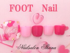 フットネイル9000円