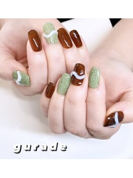 うねうねネイル