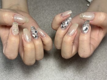 グラシアス(Gracias)/リボン&キラキラネイル